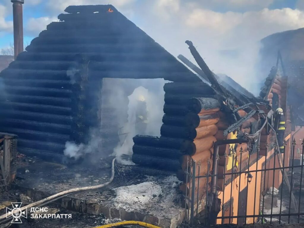 Пожежа в селі Вишка