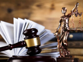 Gavel and Lady Justice statue